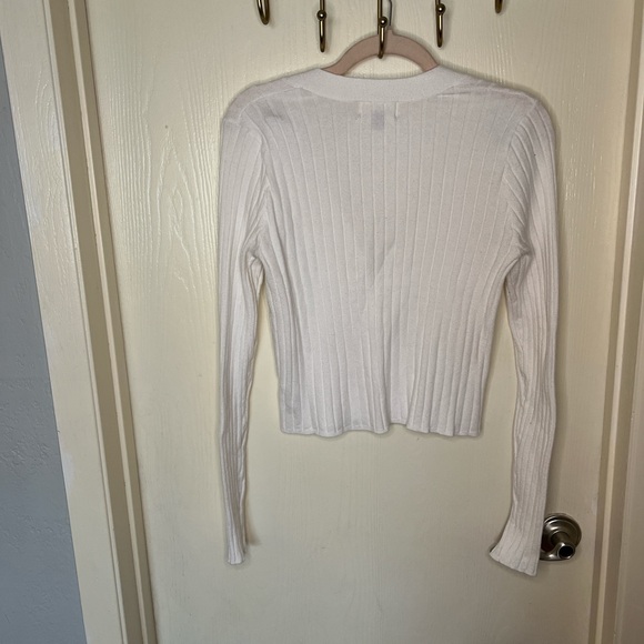 Universal Threads White Ribbed Button-Up Cardigan - Picture 4 of 4